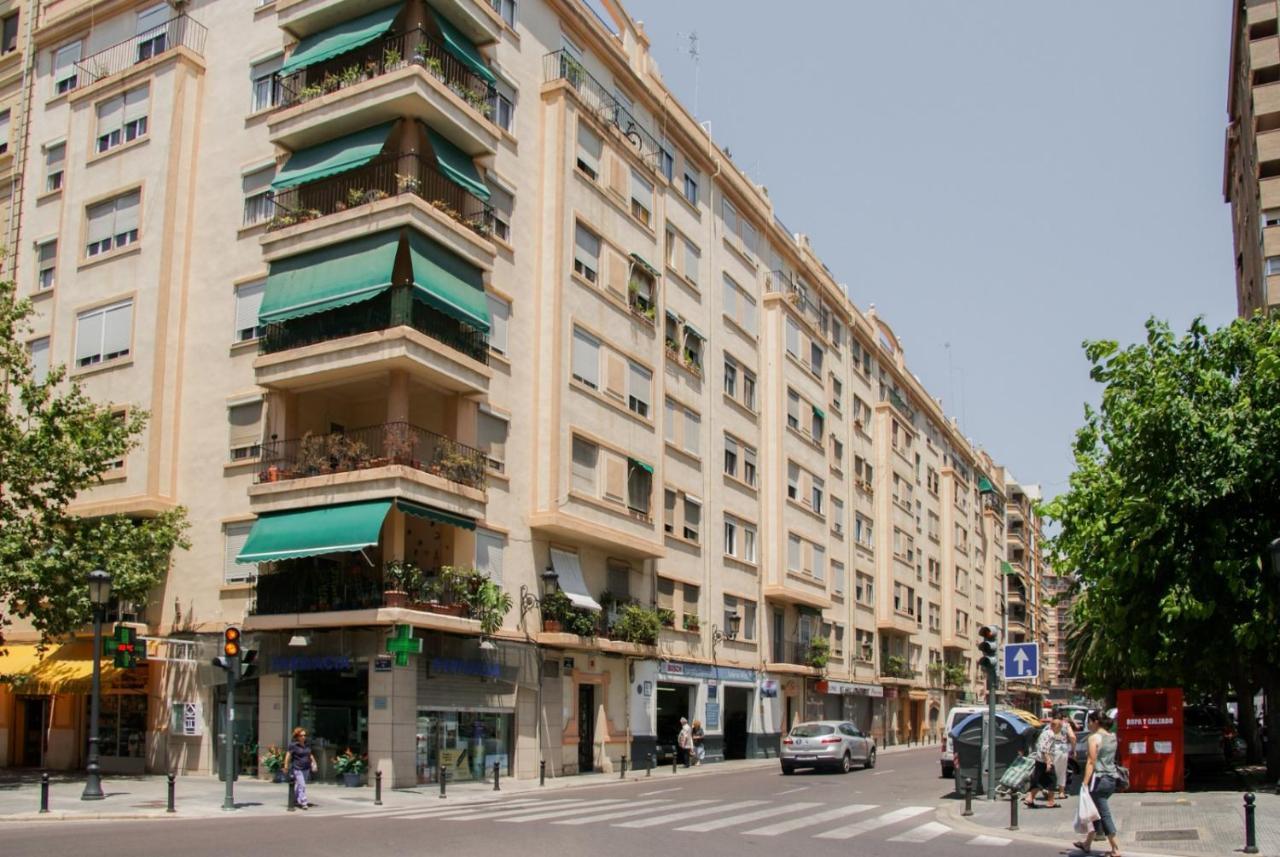 Apartamentos Fv Flats Valencia - Mestalla 7 Exterior foto